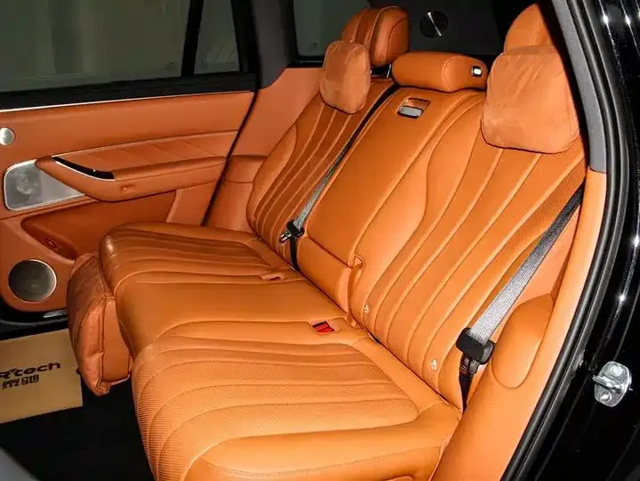 AITO M8 2025 model Range-Extended Ultra Version, 53.4 kWh, 5-seater (192-line Radar) 20