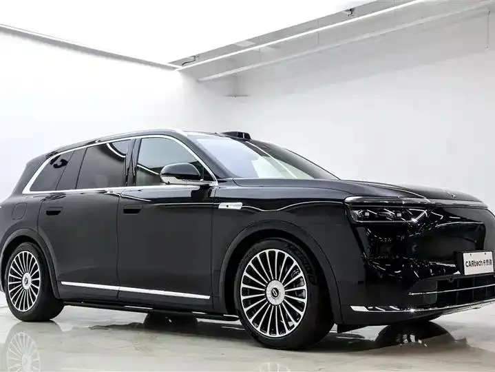 AITO M8 2025 model Range-Extended Ultra Version, 53.4 kWh, 5-seater (192-line Radar) 4