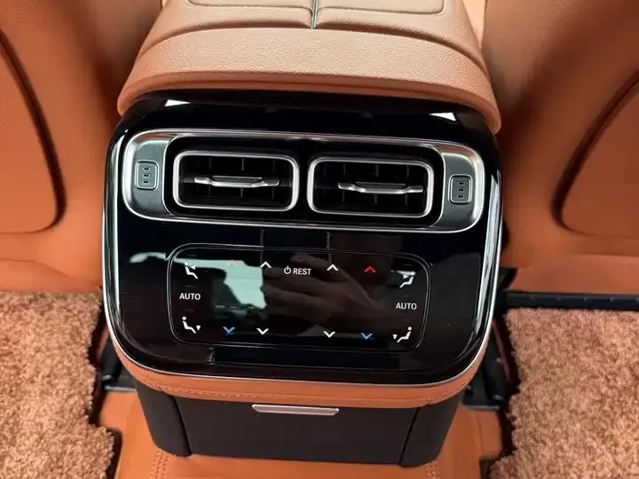 Mercedes Benz S Class 2025 S 400 L Luxury Model 15