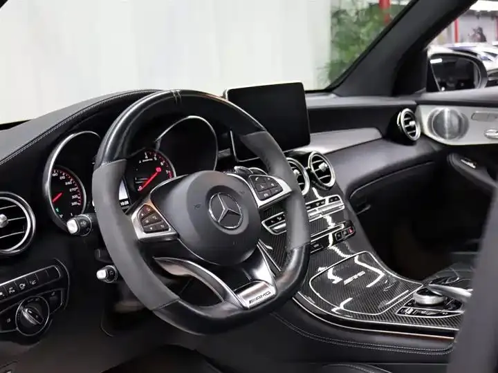 Mercedes Benz GLC Coupe AMG 2018 AMG GLC 63 S 4MATIC Coupe SUV 10