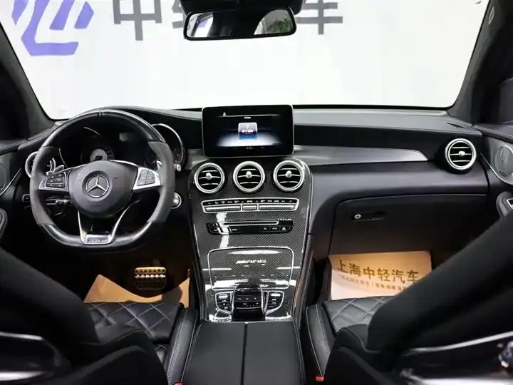 Mercedes Benz GLC Coupe AMG 2018 AMG GLC 63 S 4MATIC Coupe SUV 14