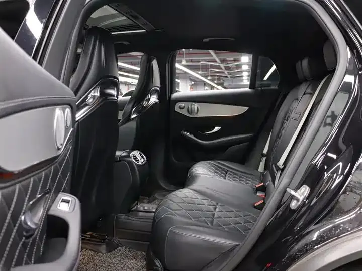 Mercedes Benz GLC Coupe AMG 2018 AMG GLC 63 S 4MATIC Coupe SUV 22