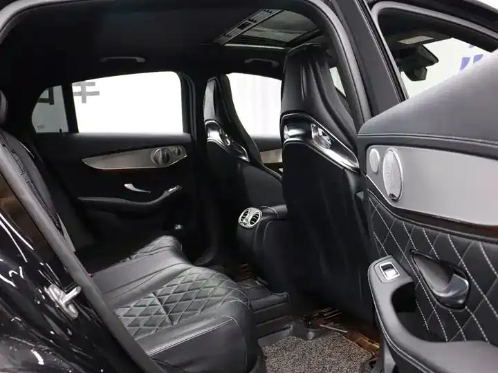 Mercedes Benz GLC Coupe AMG 2018 AMG GLC 63 S 4MATIC Coupe SUV 24