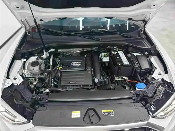 Audi Q3 2022 model 35 TFSI Fashion Dynamic Edition 16