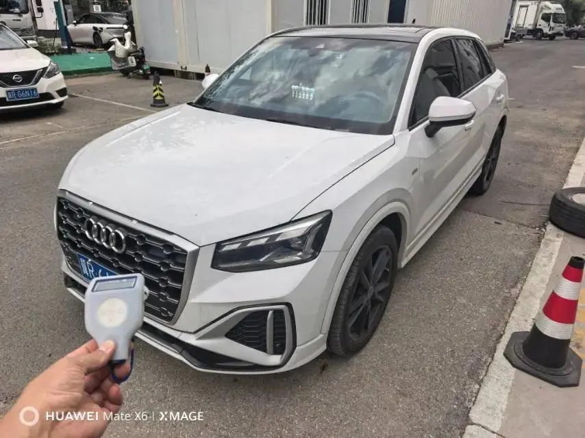 Audi Q2L 2022 model 35 TFSI Progressive Dynamic Edition - View 1