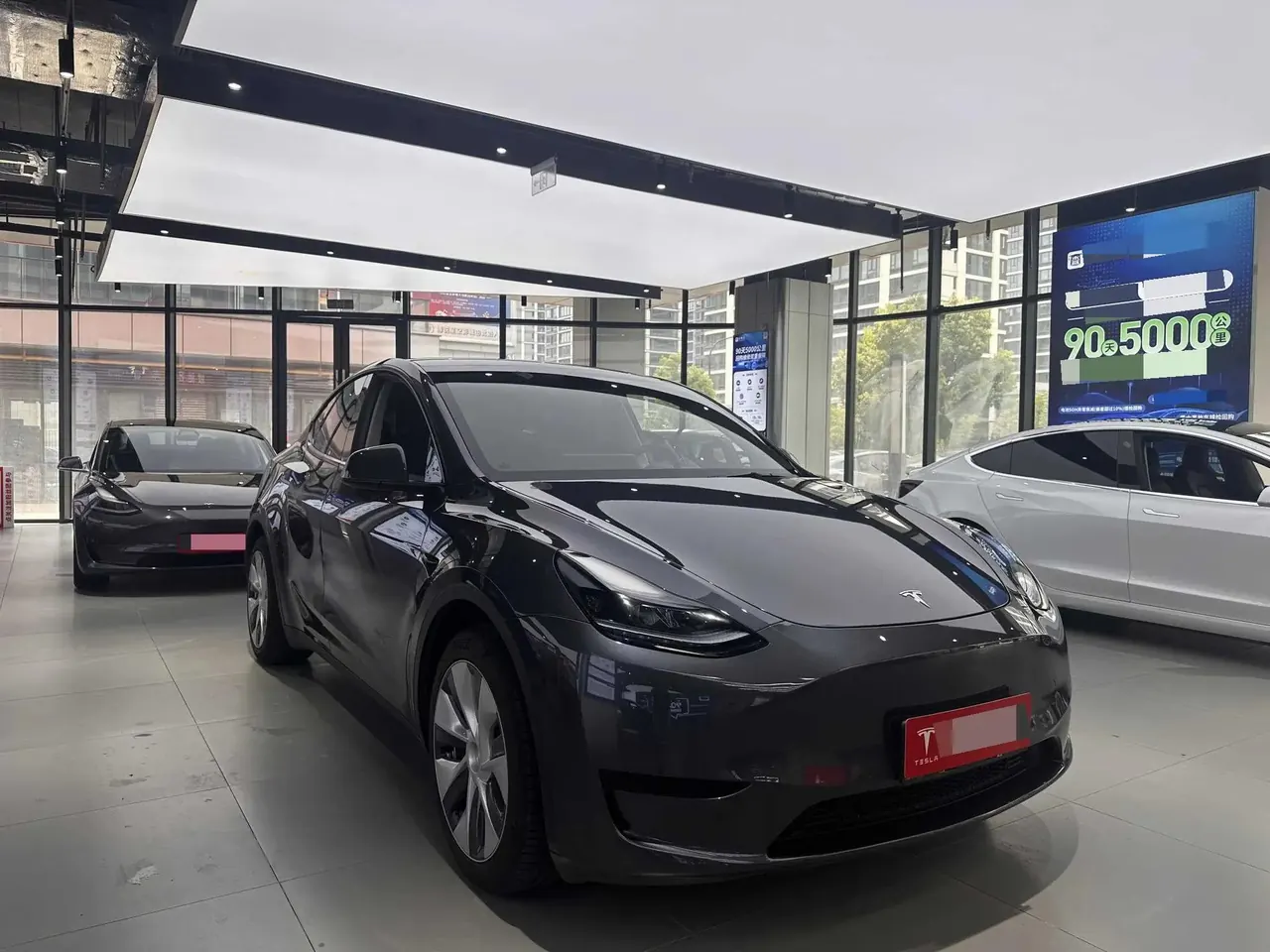 2022 Model Y Refreshed Rear-Wheel-Drive Version 2