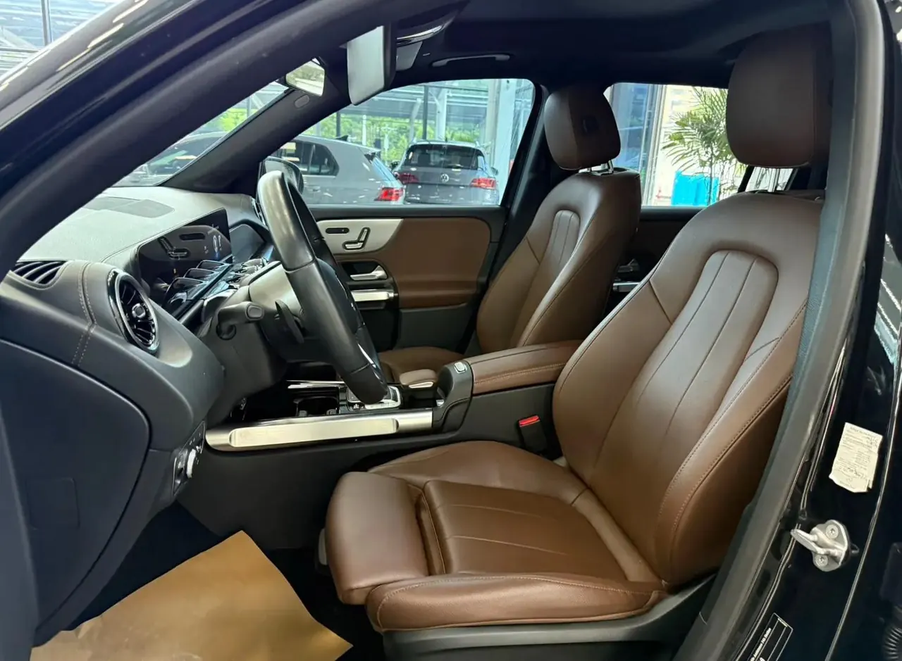 Mercedes Benz GLB 2020 GLB 180 Fashion 4