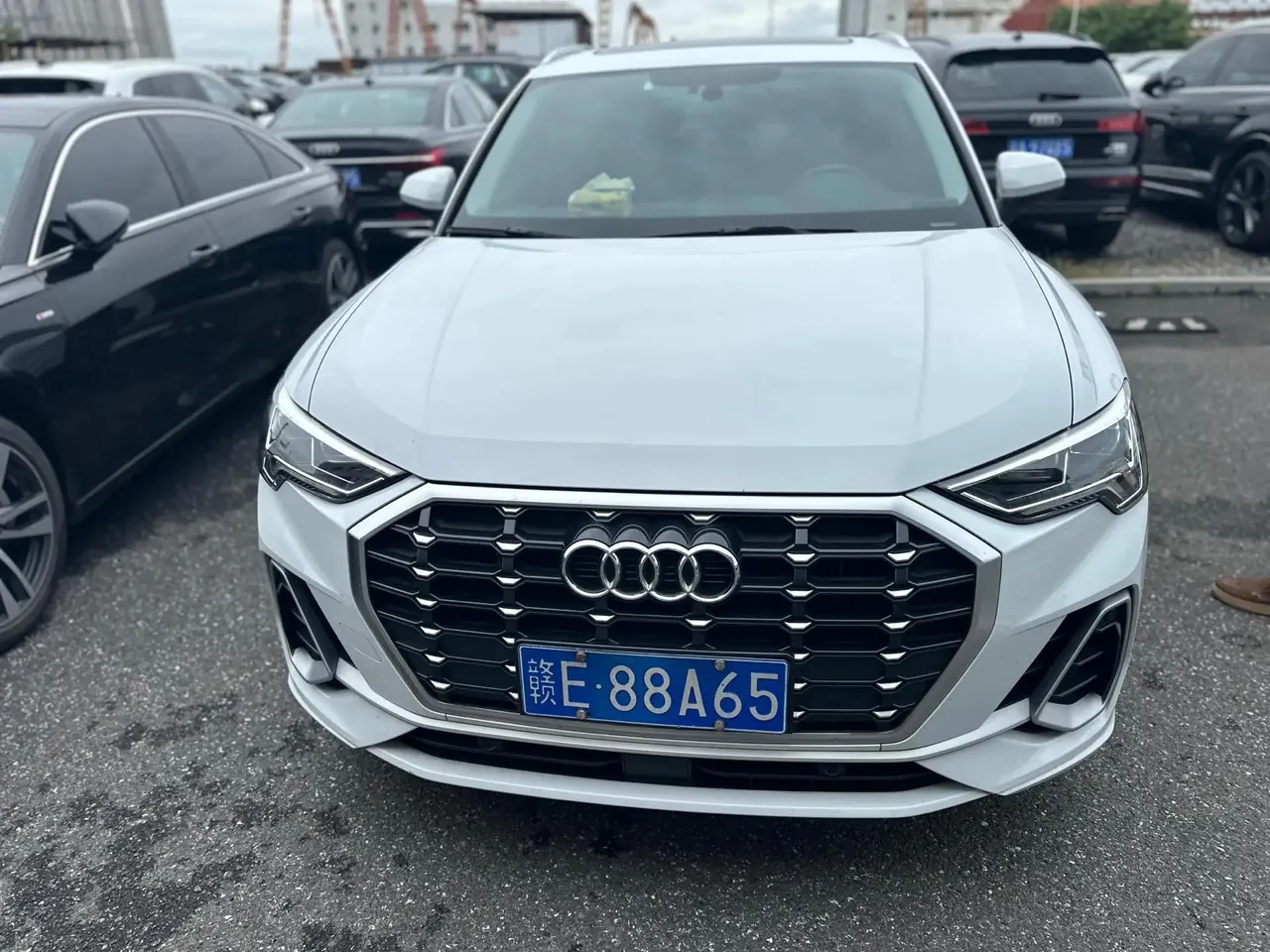 Audi Q3 2021 model 35 TFSI Progressive Dynamic Edition 3
