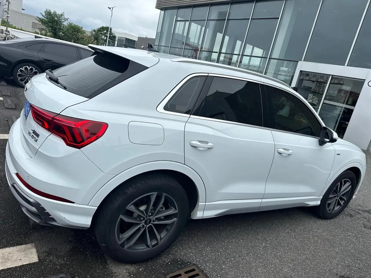 Audi Q3 2021 model 35 TFSI Progressive Dynamic Edition 4