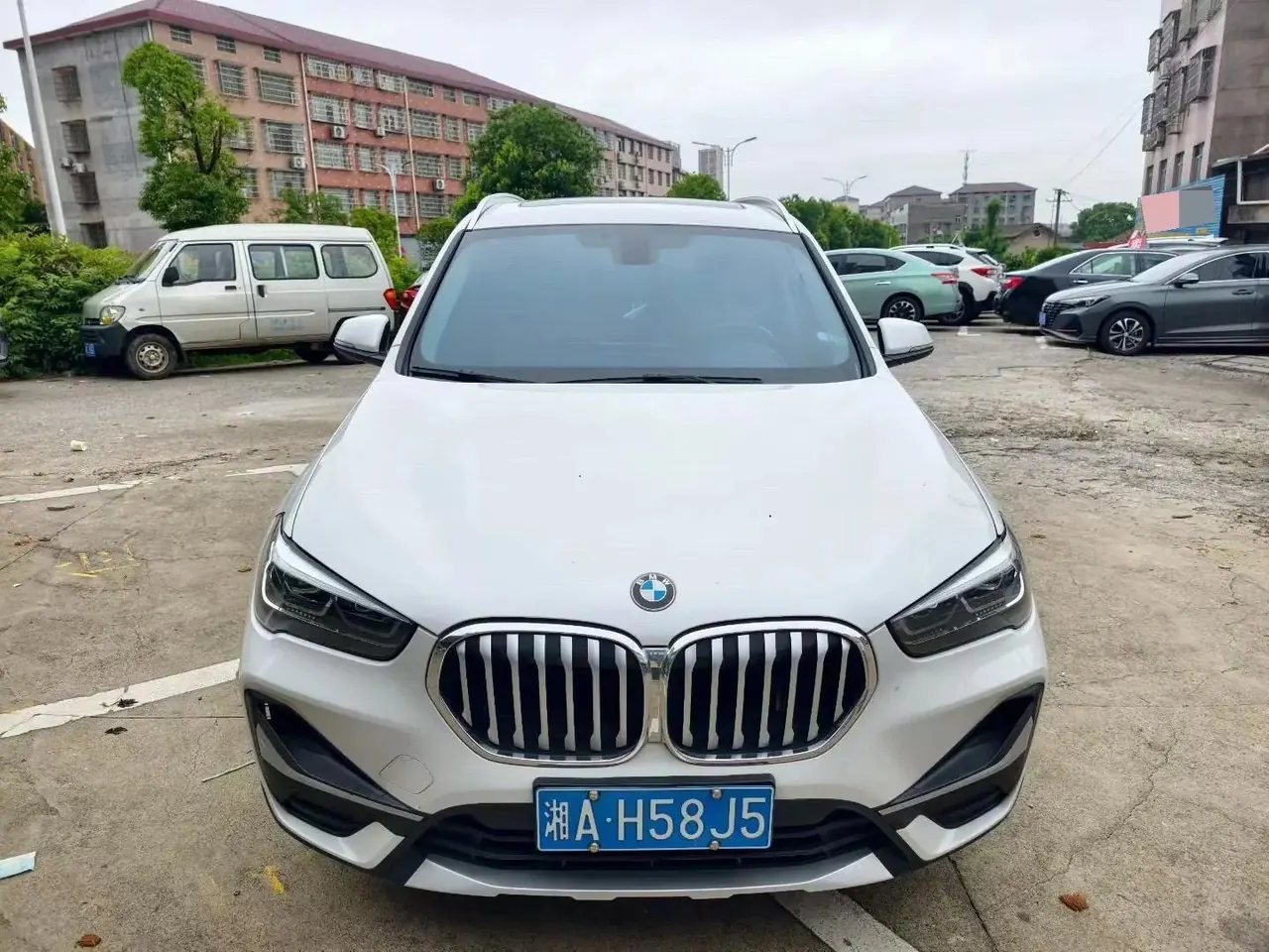 BMW X1 2021 sDrive25Li Leading Model 2