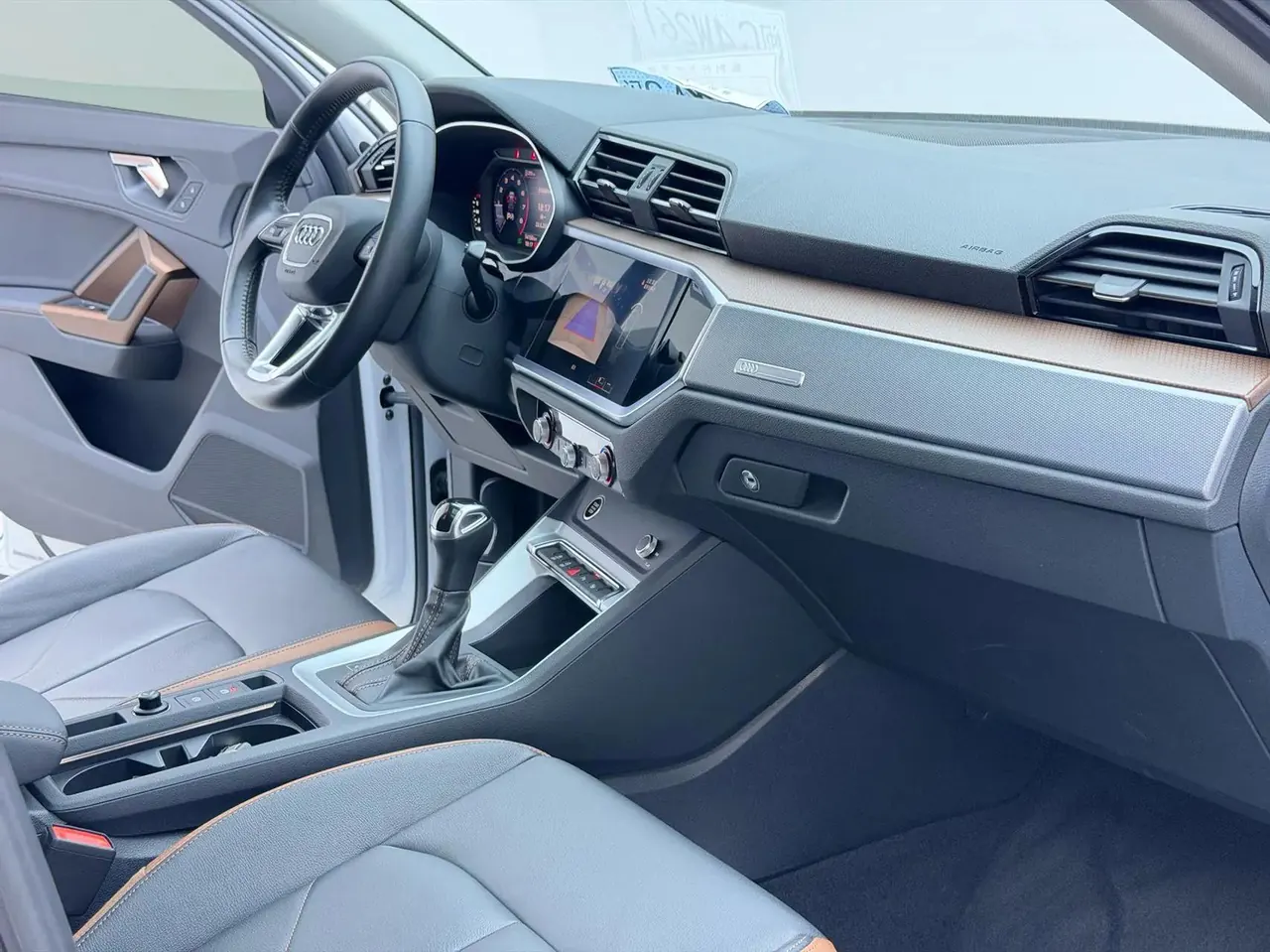 Audi Q3 2021 model 35 TFSI Fashion Dynamic Edition 12