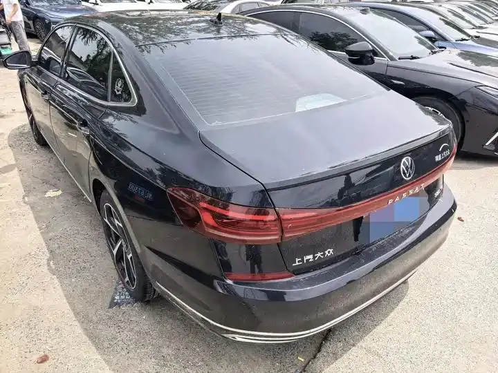 Passat 2023 380TSI Deluxe Edition 17