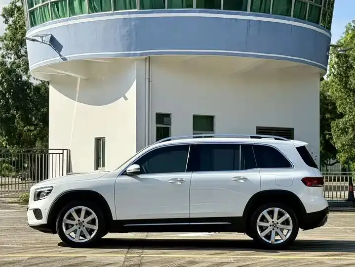 Mercedes Benz GLB 2020 GLB 200 Fashion 2