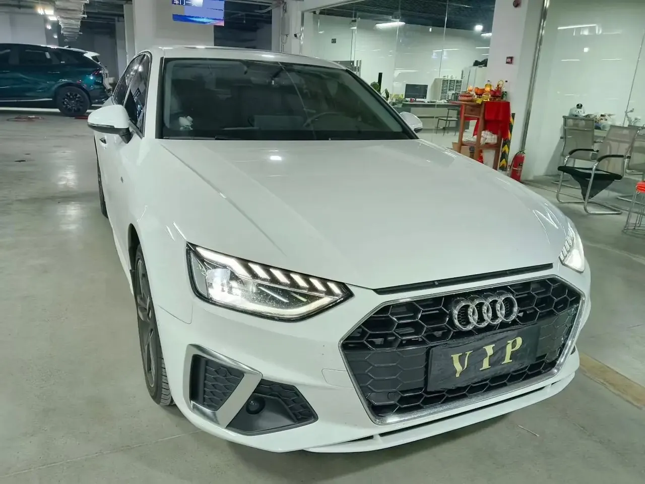 Audi A4L 2020 40 TFSI Fashion Dynamic 6