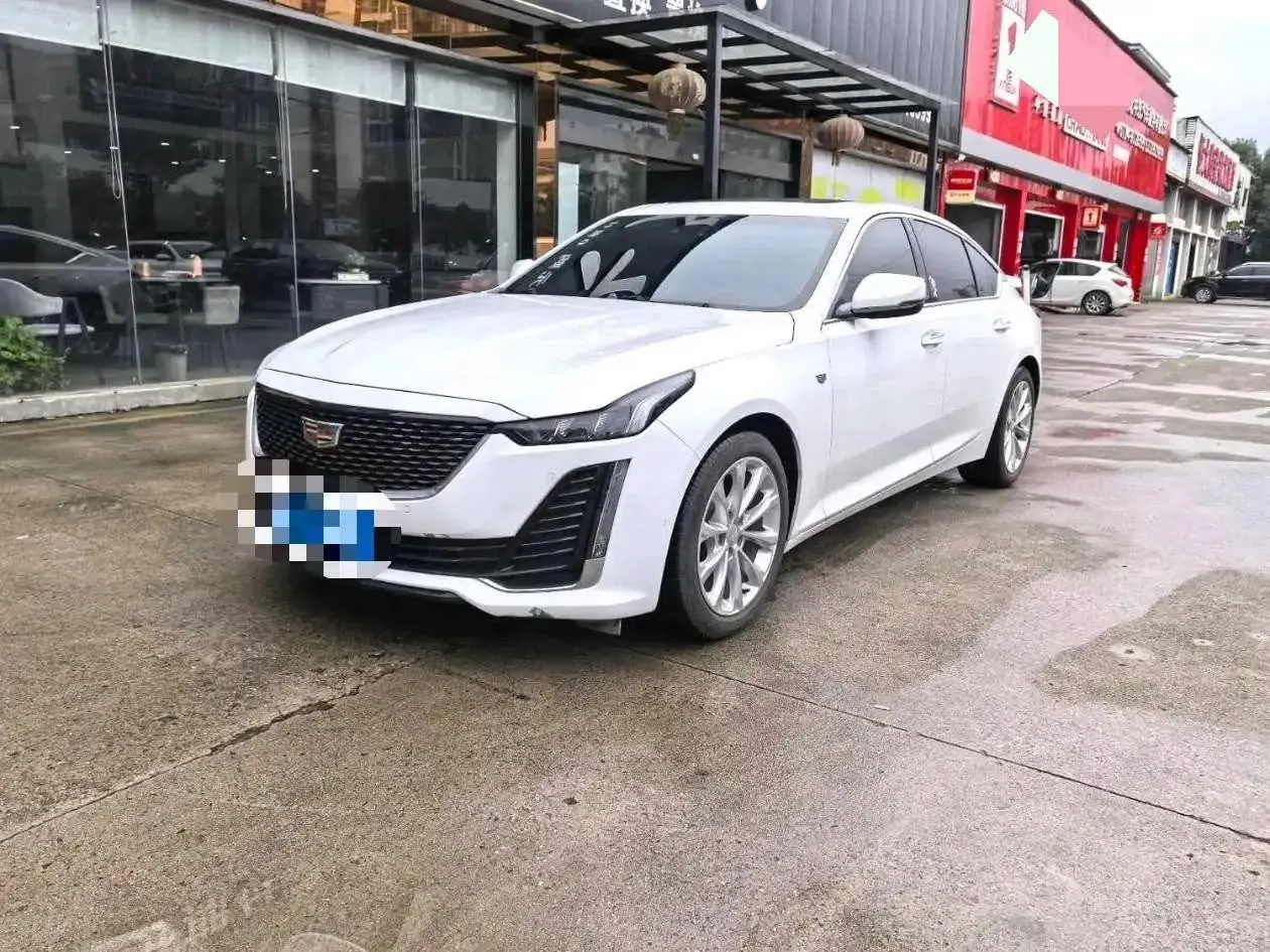 Открыть галерею: Cadillac CT5 2022 28T Luxury (Standard Edition)