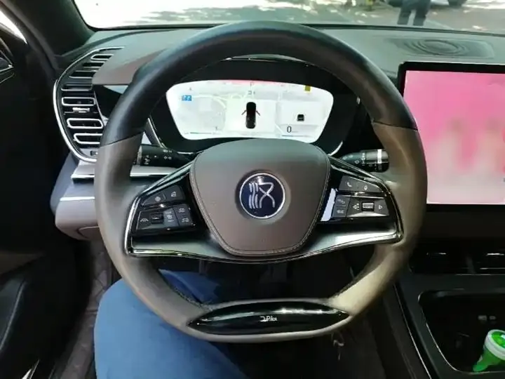 Han 2024 DM-i Honor Edition 121km Premium Model 11