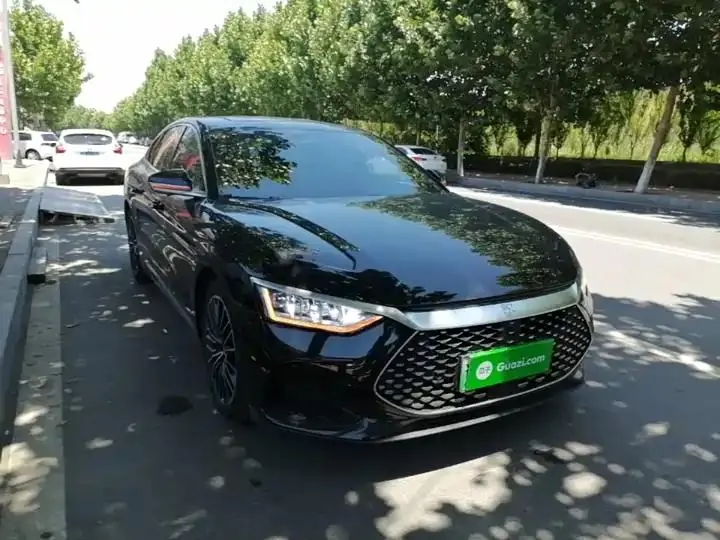 Han 2024 DM-i Honor Edition 121km Premium Model 4