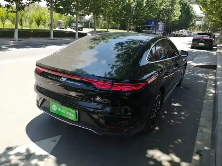 Han 2024 DM-i Honor Edition 121km Premium Model 7
