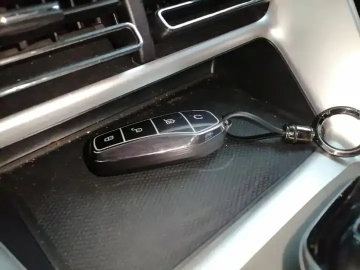 Han 2024 DM-i Honor Edition 121km Premium Model 9