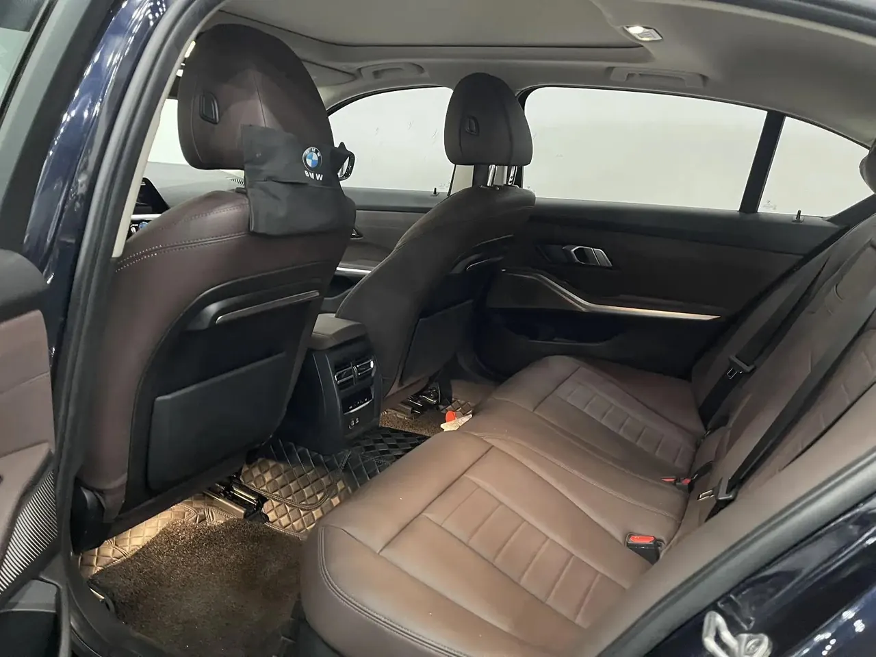 BMW 3 Series 2020 model 320Li M Sport Package 5