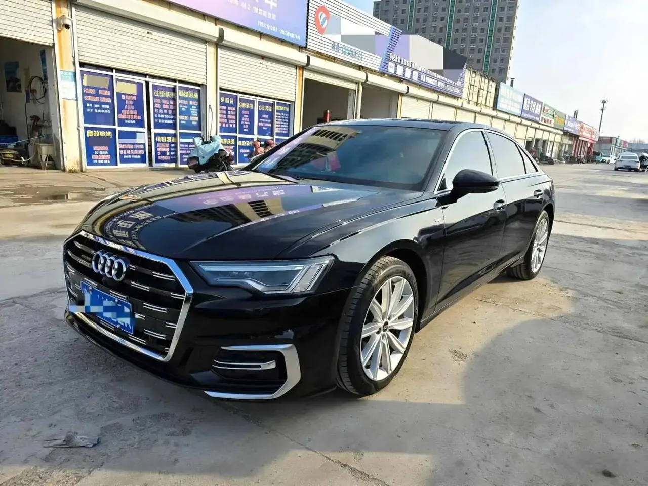 Audi 2023 A6L 2.0TFSI 45TFSI Selected Dynamic (Modified) Automatic Gear - View 1