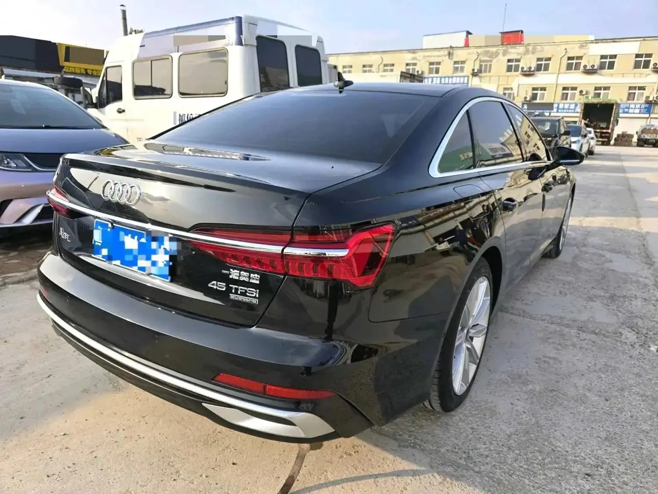 Audi 2023 A6L 2.0TFSI 45TFSI Selected Dynamic (Modified) Automatic Gear 4