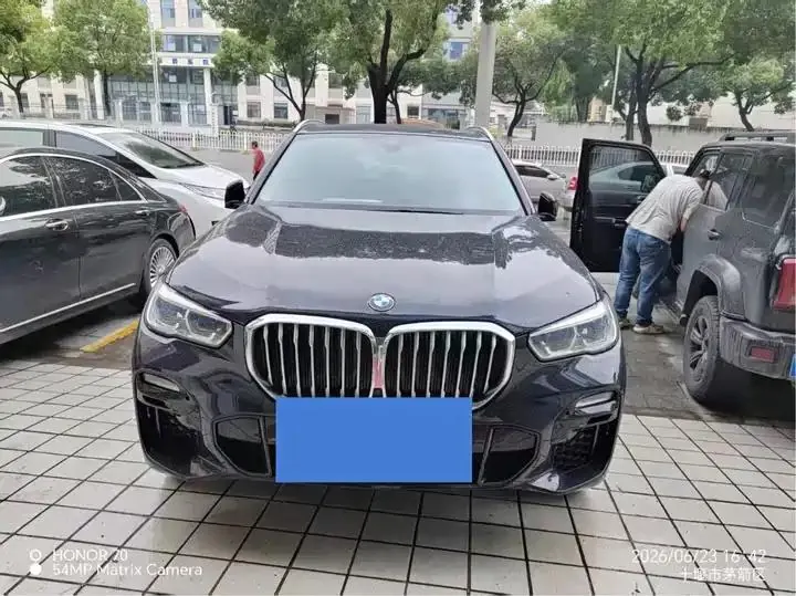 BMW X5 (Imported) 2021 xDrive40i M Sports Suit 2