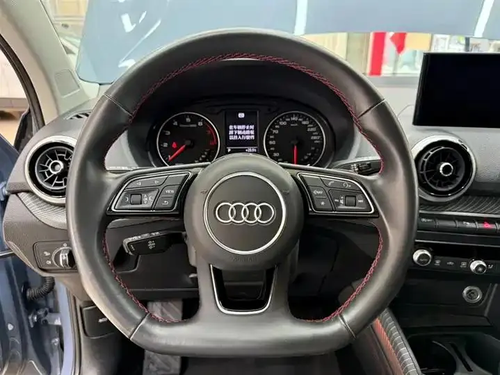 Audi Q2L 2022 35 TFSI RS Kit Burning Rate Type 11