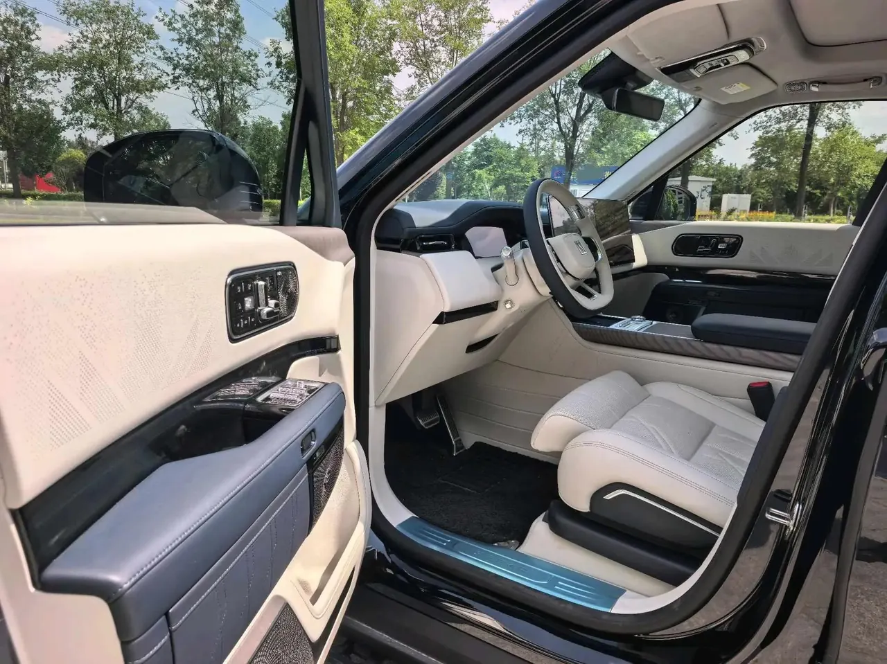 Zeekr 2025 Zeekr 9X 2.0T Hyper Edition 70kWh Automatic Gear 9