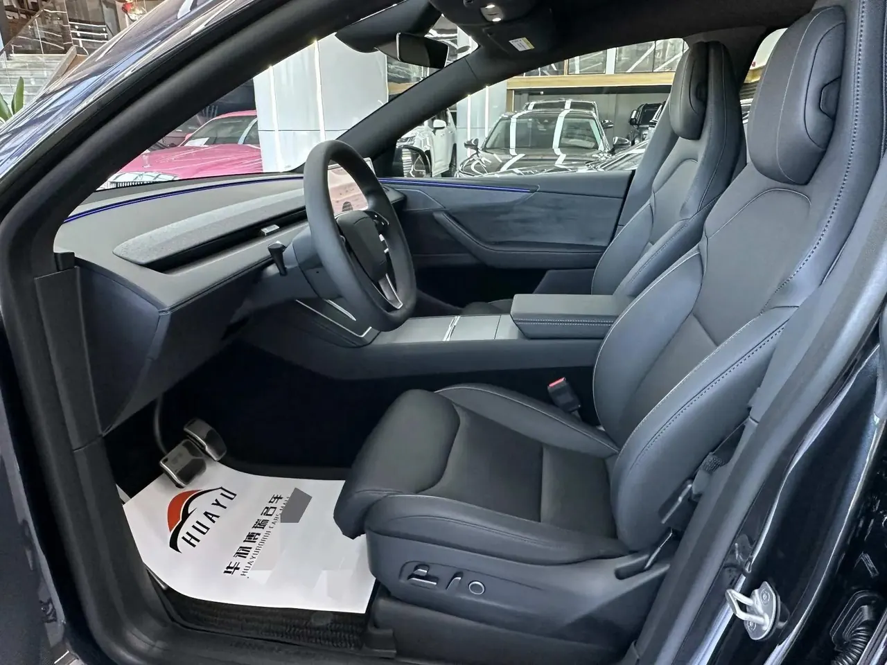 Tesla 2025 Model Y Long Range All-Wheel Drive Automatic 4