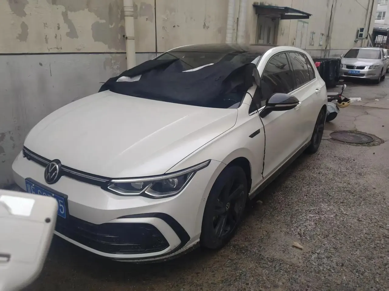 Open image lightbox: Golf 2021 280TSI DSG R-Line