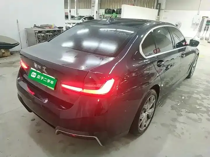 BMW i3 2025 eDrive 35 L 7
