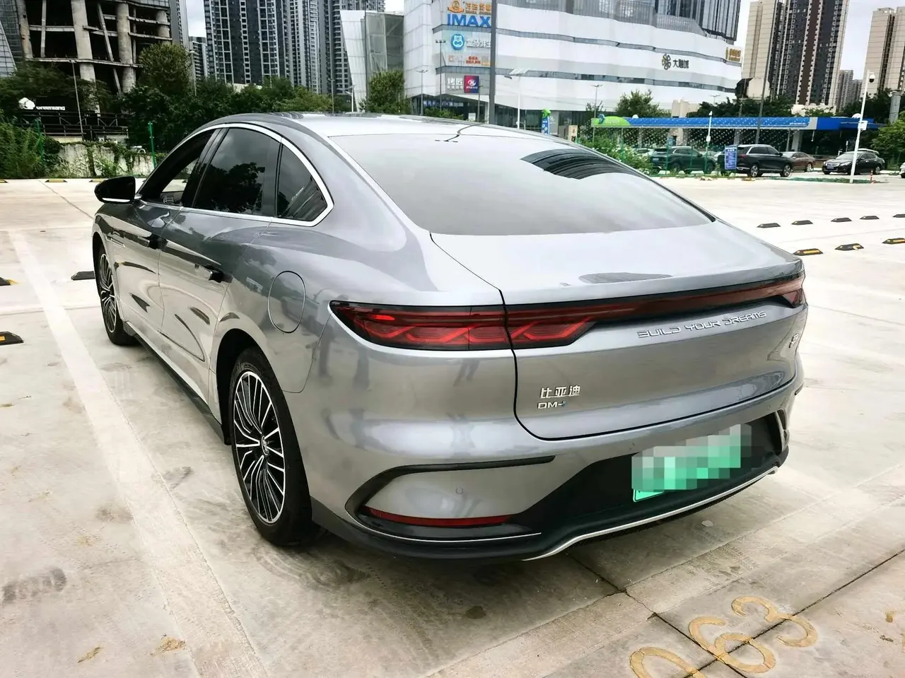 Han 2022 DM-i 121KM exclusive 2