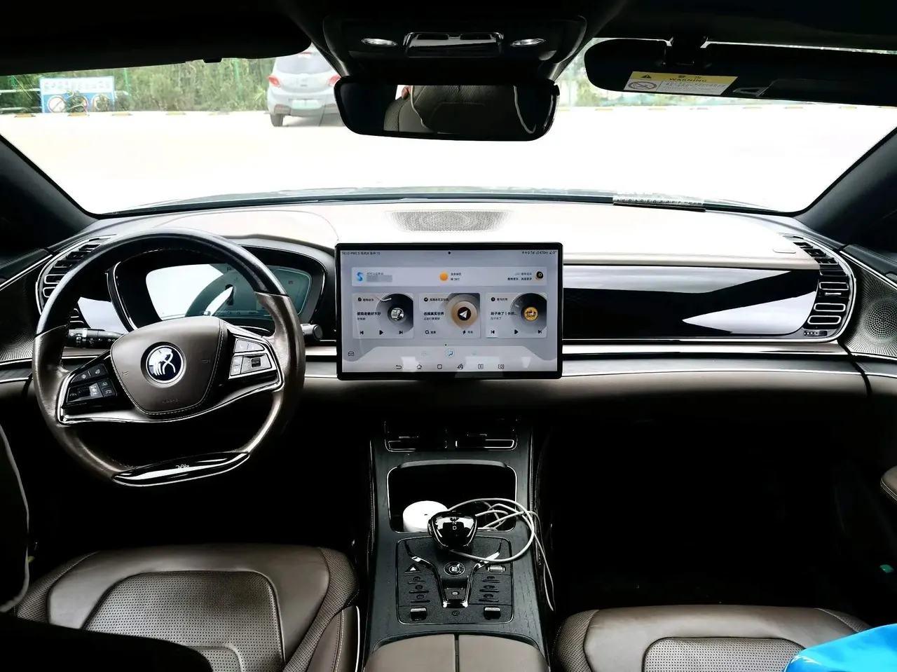 Han 2022 DM-i 121KM exclusive 4