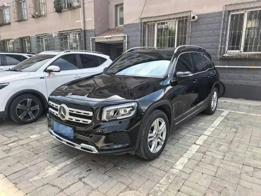 Mercedes Benz 2024 GLB 200 1.3T Dynamic (Modified) Automatic Gear - View 1