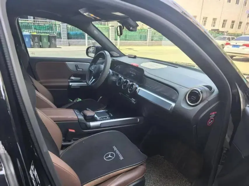 Mercedes Benz 2024 GLB 200 1.3T Dynamic (Modified) Automatic Gear 9