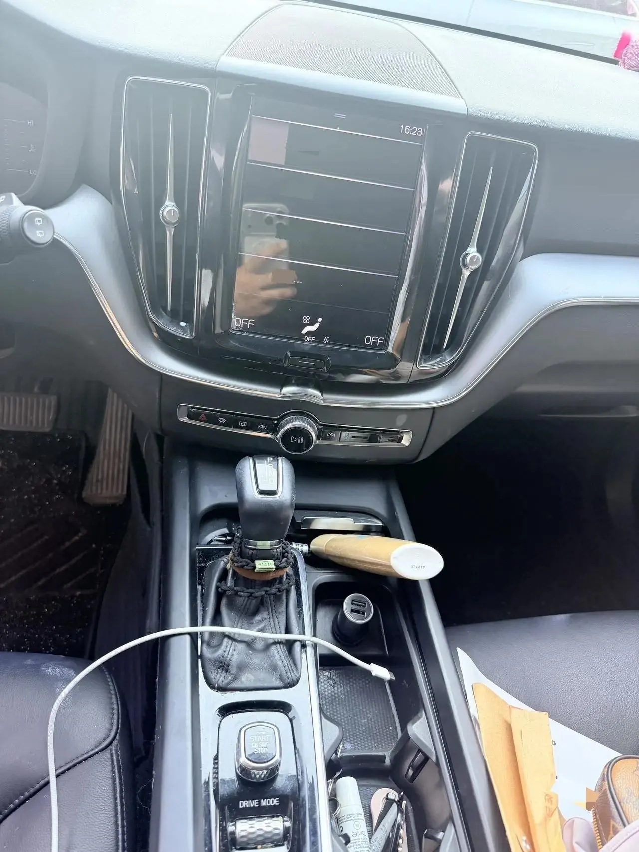 Volvo XC60 2021 T5 All-Wheel Drive Intelligent Luxury Edition 3