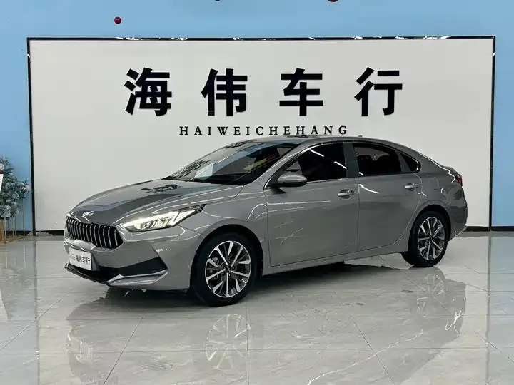 Open image lightbox: Kia K3 2021 model, facelift, 1.5L CVT, Fashion Edition
