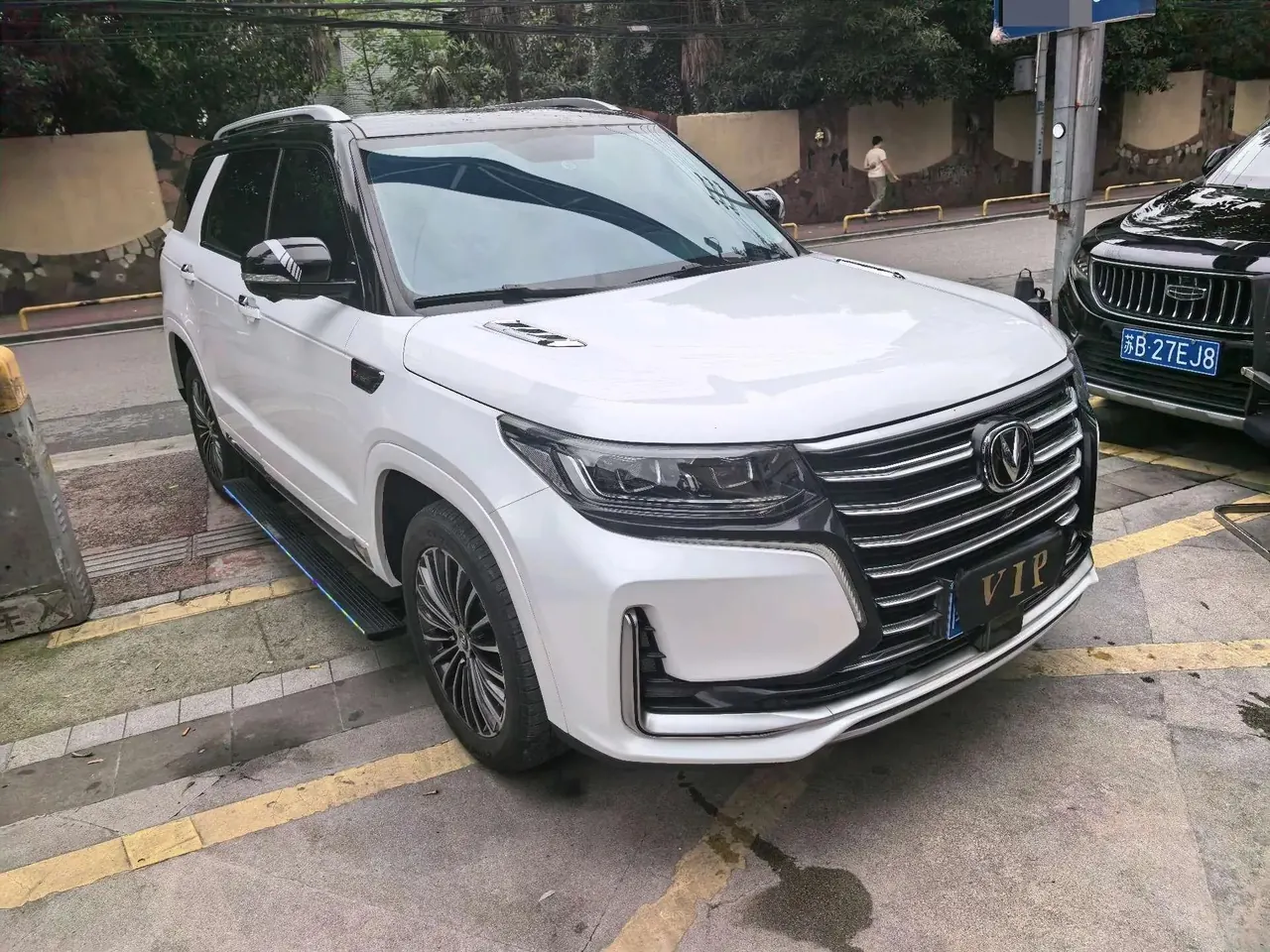 ChangAn CS95 2019 2.0T Two-Drive Luxury Model 3