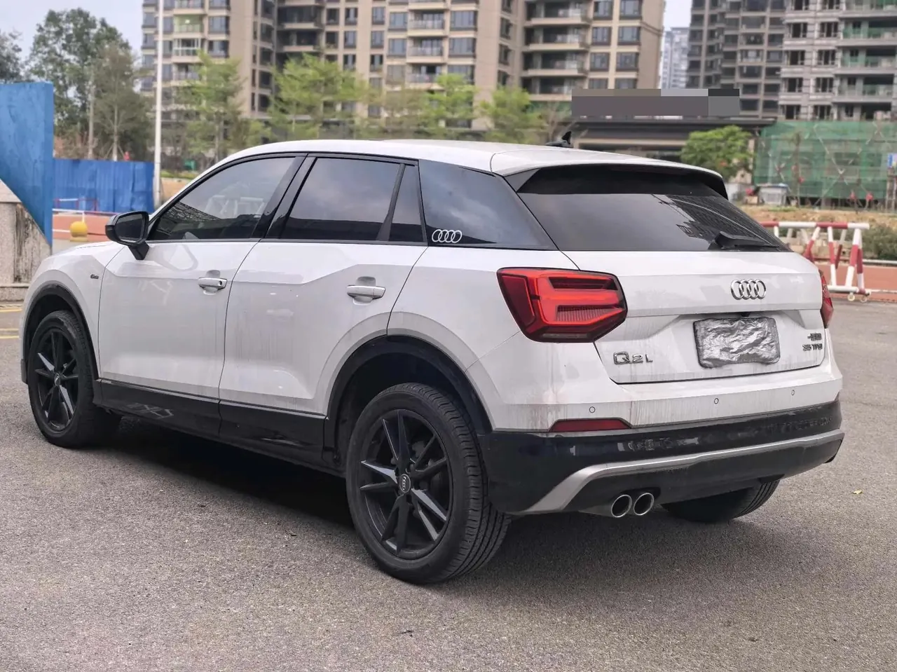 Audi Q2L 2021 model 35 TFSI Stylish Elegant Edition 4