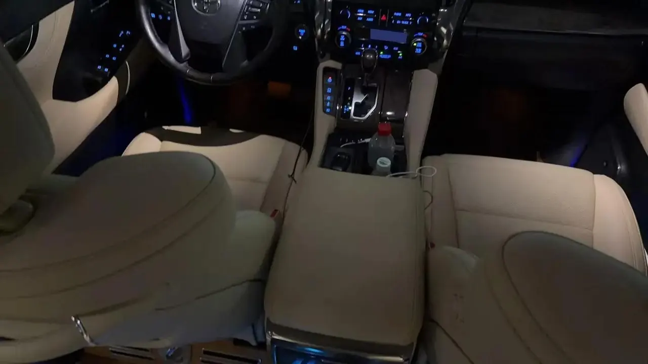 Alphard 2021 Dual-Engine 2.5L Prestige Edition 9