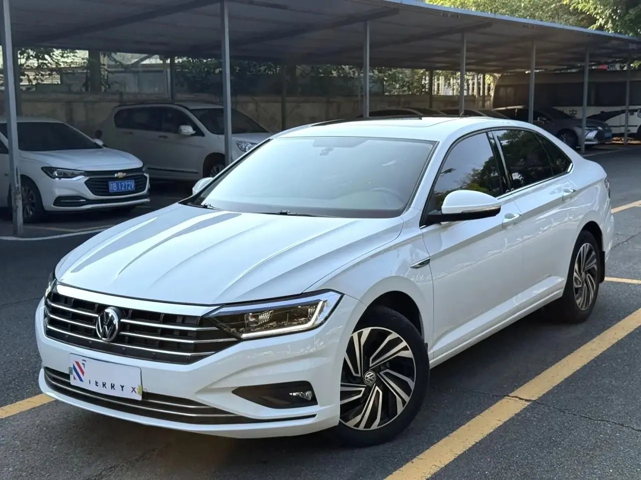 Lavida 2021 280TSI DSG Exceed Edition - View 1