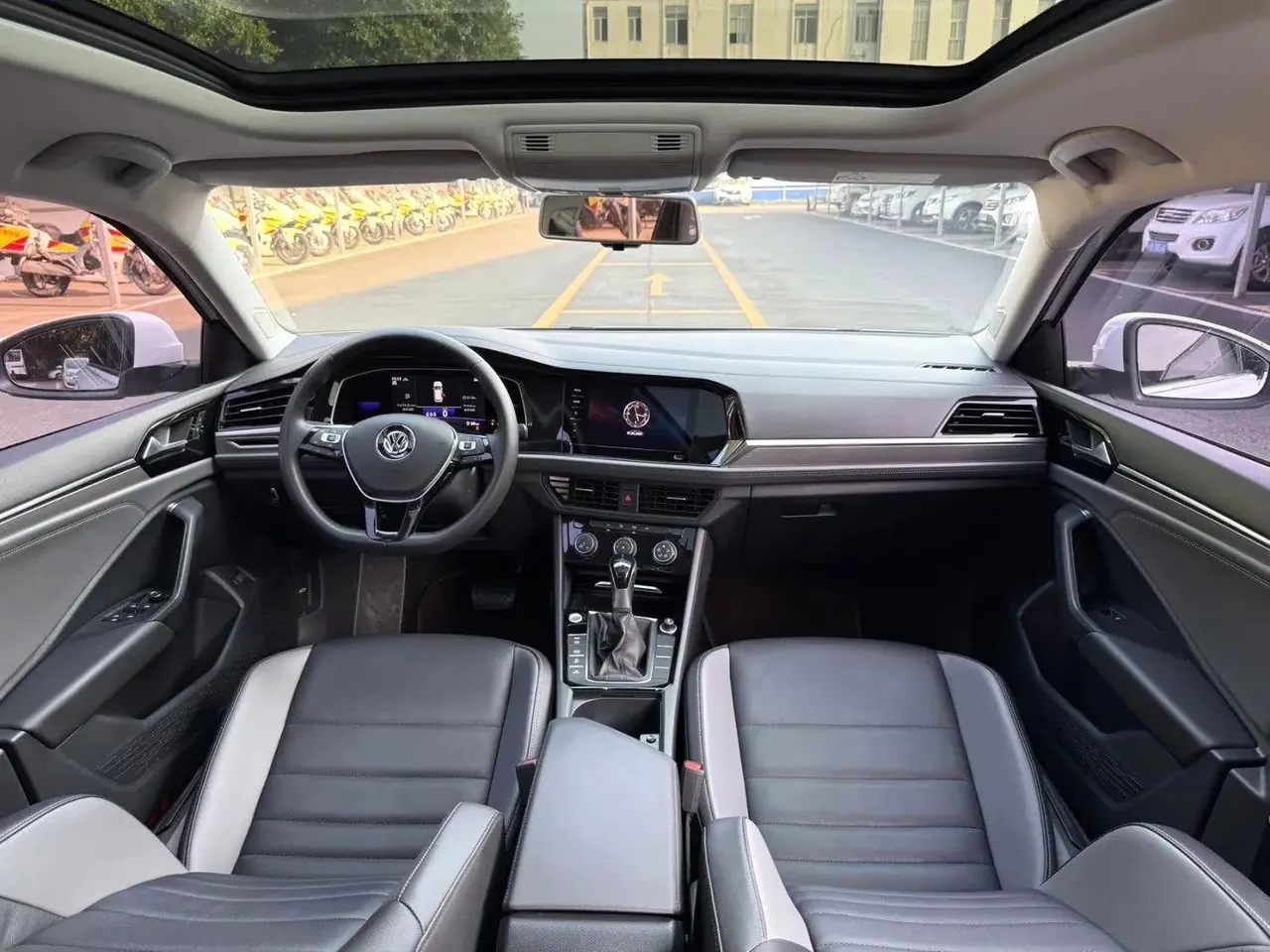 Lavida 2021 280TSI DSG Exceed Edition 8