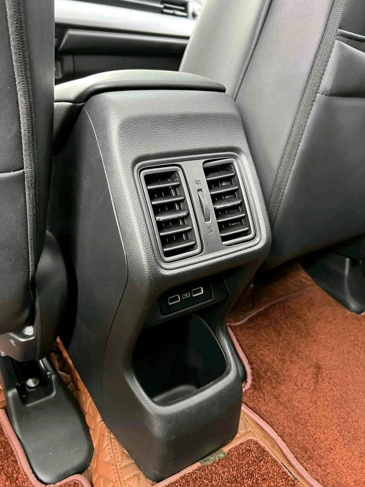 Honda 2023 XR-V 1.5 CVT Hot Wave Edition Automatic 18