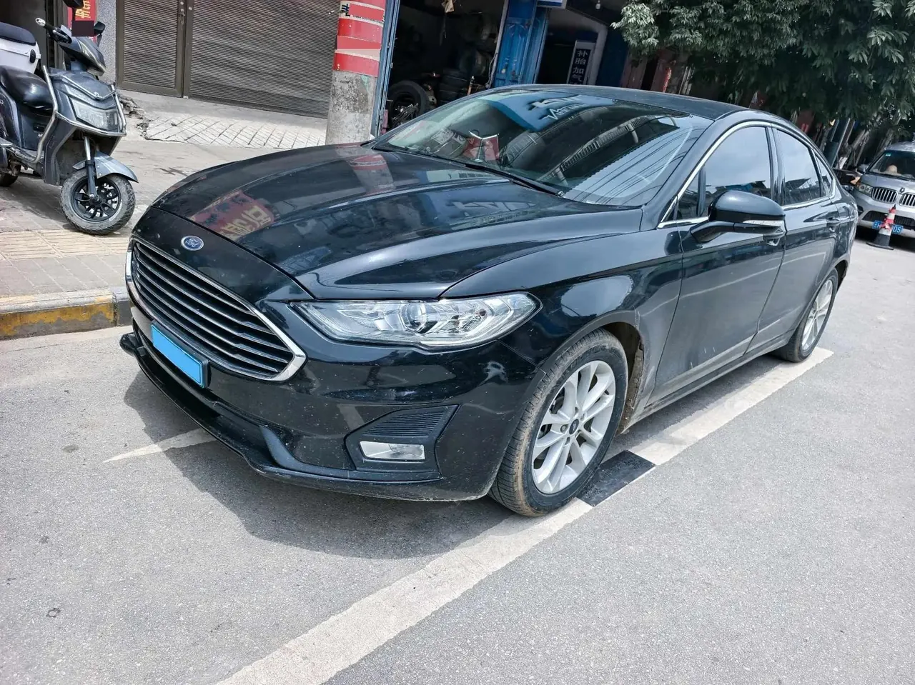 Ford Mondeo 2020 EcoBoost 180 Luxury Edition - View 1