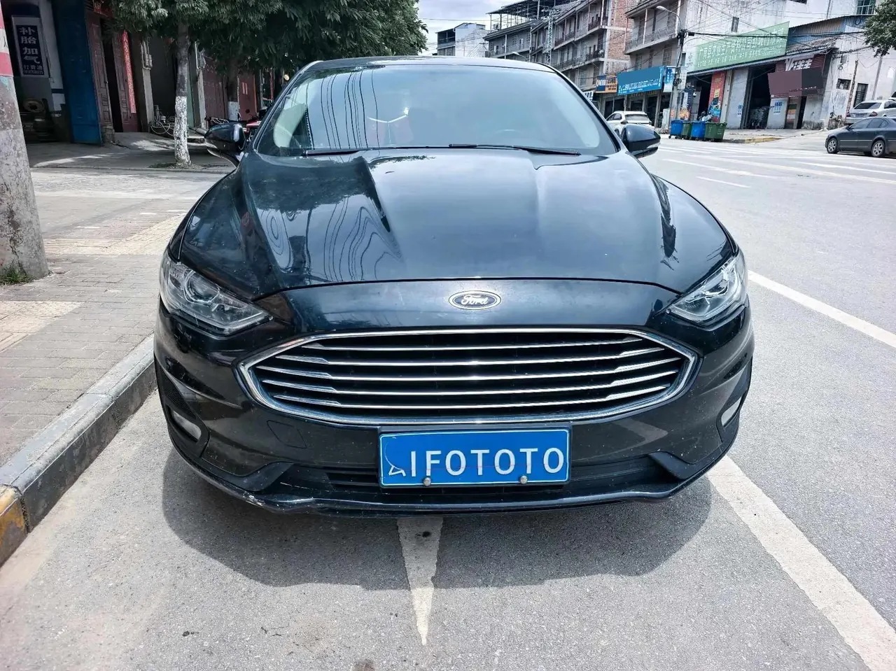 Ford Mondeo 2020 EcoBoost 180 Luxury Edition 3