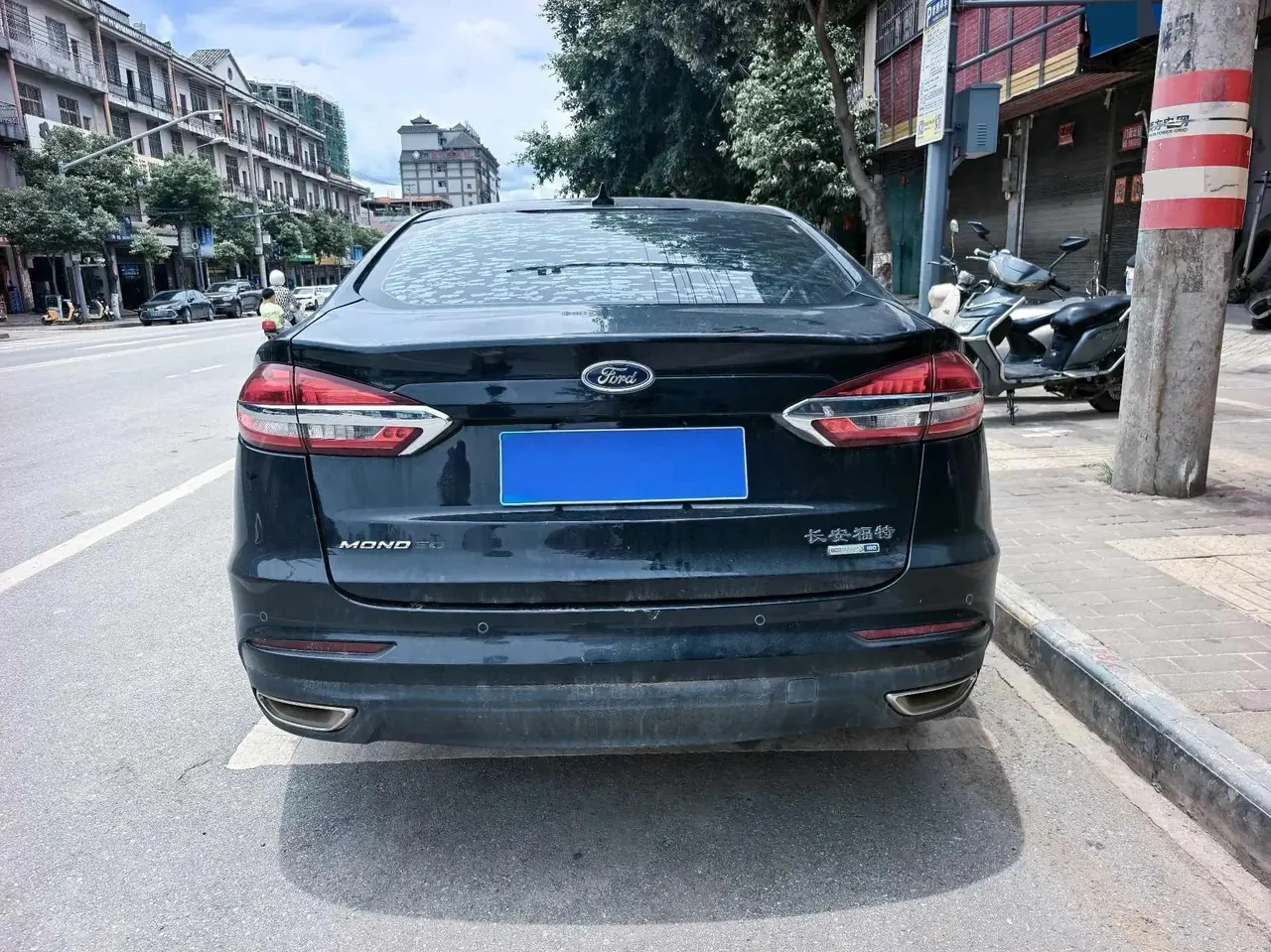 Ford Mondeo 2020 EcoBoost 180 Luxury Edition 5