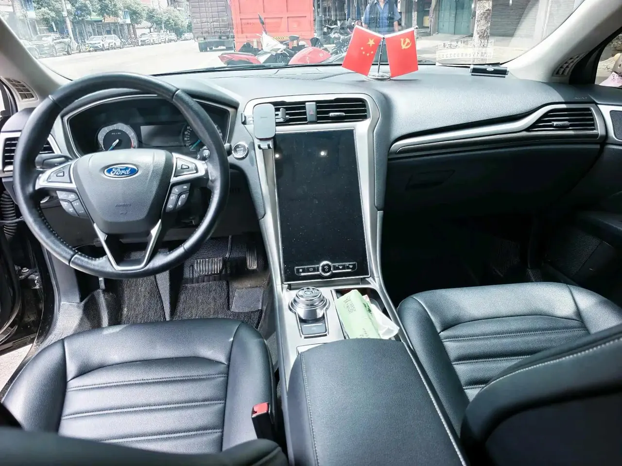 Ford Mondeo 2020 EcoBoost 180 Luxury Edition 9