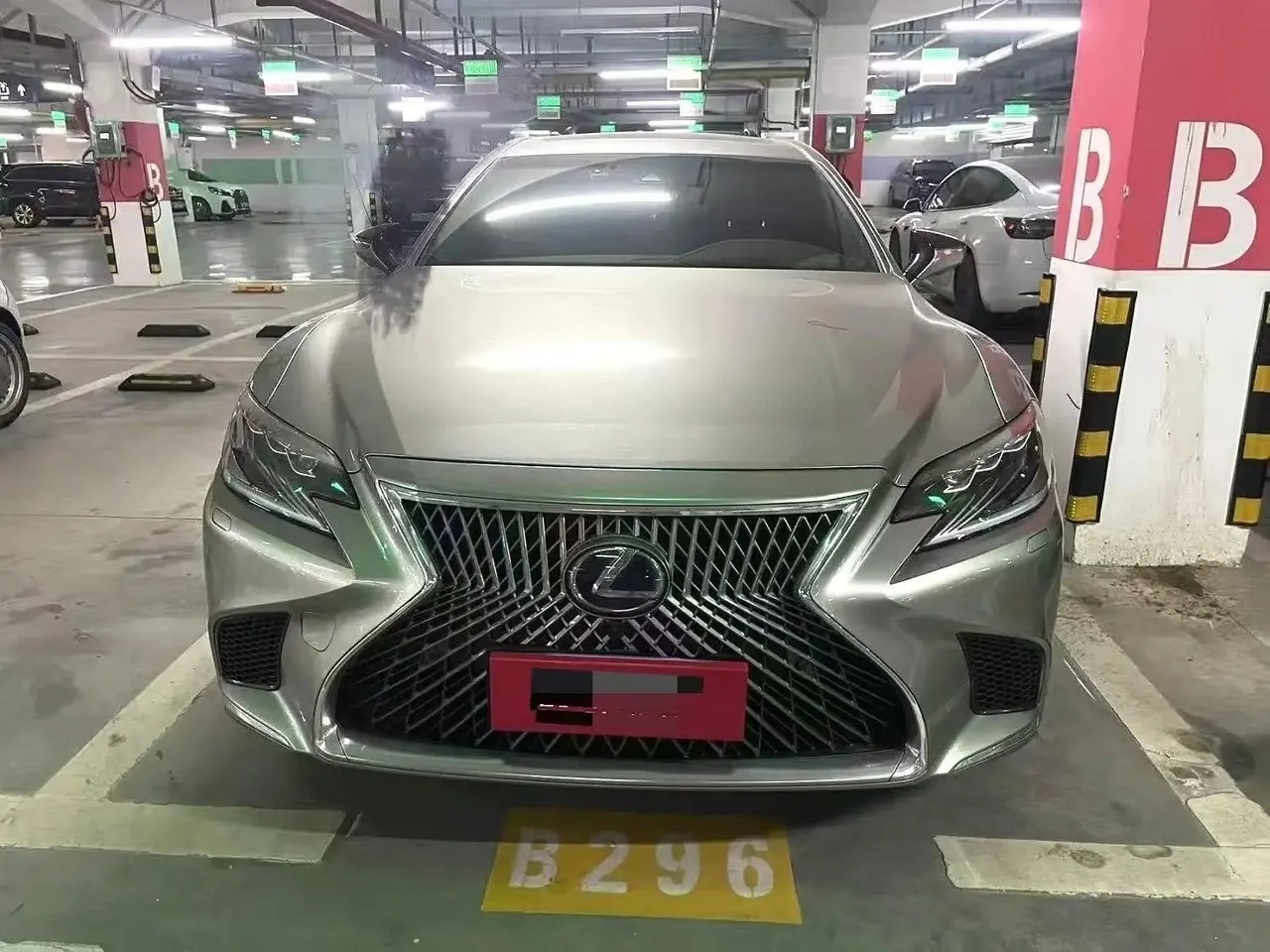 Lexus LS 2020 500h Excellent Edition Country V 2