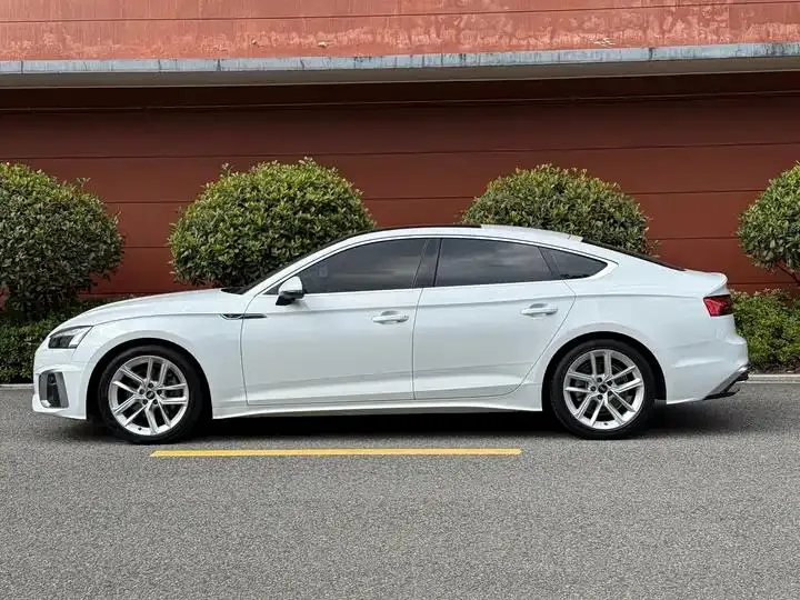 Audi A5 2021 model Sportback 40 TFSI Fashion Dynamic Edition 12